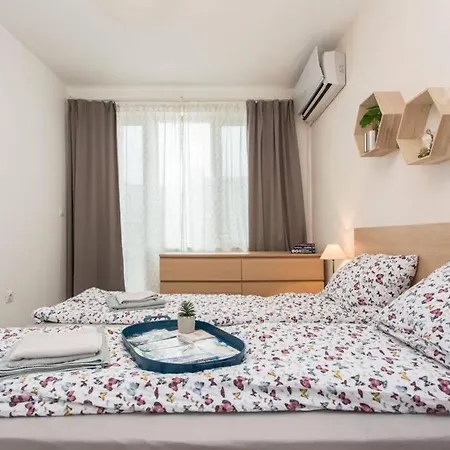 Parkcenter Modern Vintage Apartment *